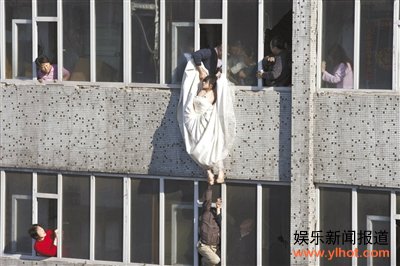 《跳楼新娘》获奖受关注 